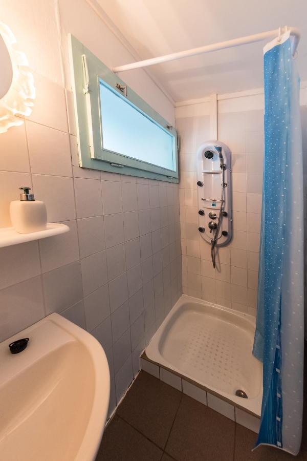 Penge Bungalok Hotel Balatonalmadi Luaran gambar